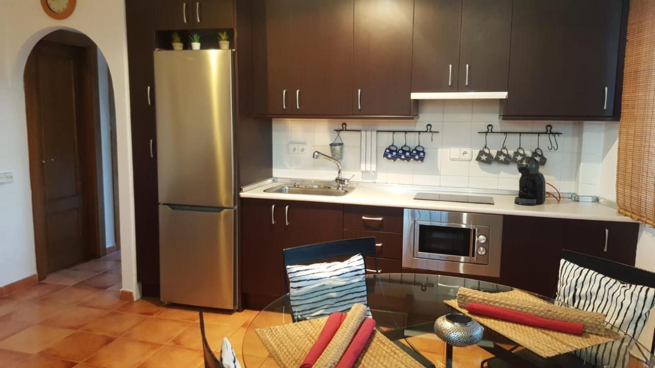 Isleta Apartamento Con Terraza, Vistas Y Wifi La Isleta del Moro Bagian luar foto