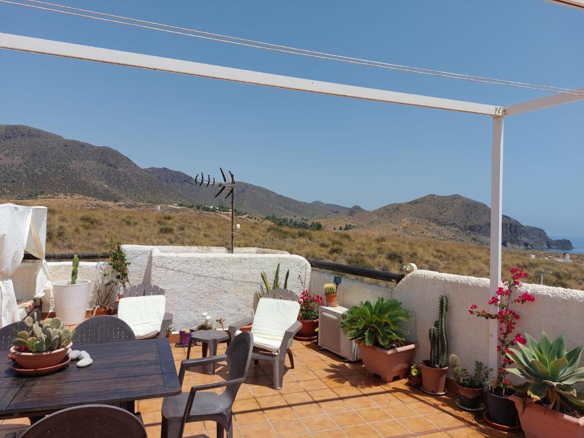Isleta Apartamento Con Terraza, Vistas Y Wifi La Isleta del Moro Bagian luar foto